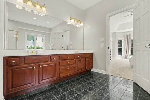Tiny photo for 1204 N Oakridge Court, Palatine, IL 60067 (MLS # 12699023)