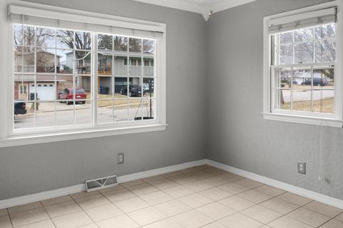 Tiny photo for 526 Meadowview Drive, Clinton, IA 52732 (MLS # 12589950)