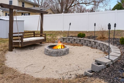 Tiny photo for 526 Meadowview Drive, Clinton, IA 52732 (MLS # 12589950)