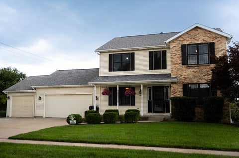 Tiny photo for 917 Eddy Road, Bloomington, IL 61704 (MLS # 12757698)