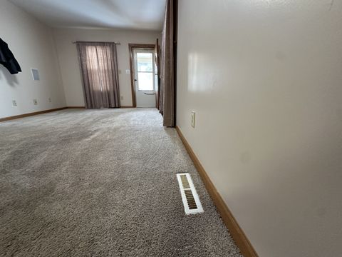 Tiny photo for 3137 Telegraph Road, Davenport, IA 52804 (MLS # 12594928)
