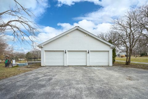 Tiny photo for 544 Aberdeen Road, Frankfort, IL 60423 (MLS # 12607969)