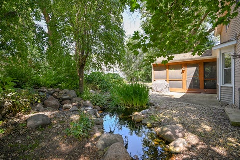 Tiny photo for 26W530 Prairie Avenue, Winfield, IL 60190 (MLS # 12753515)