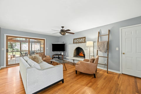 Tiny photo for 26W530 Prairie Avenue, Winfield, IL 60190 (MLS # 12753515)