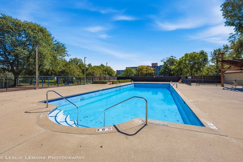 Tiny photo for 19 Westwood Drive, Indian Head Park, IL 60525 (MLS # 12775978)