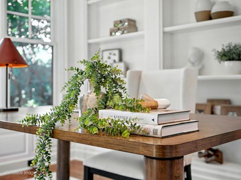 Tiny photo for 117 N Monroe Street, Hinsdale, IL 60521 (MLS # 12564493)