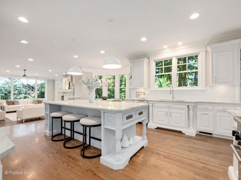 Tiny photo for 117 N Monroe Street, Hinsdale, IL 60521 (MLS # 12564493)