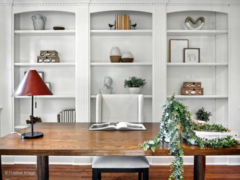 Tiny photo for 117 N Monroe Street, Hinsdale, IL 60521 (MLS # 12564493)