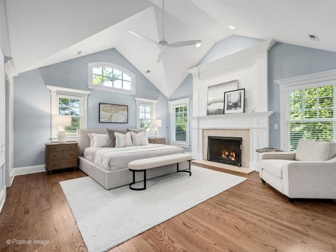 Tiny photo for 117 N Monroe Street, Hinsdale, IL 60521 (MLS # 12564493)