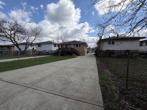 Tiny photo for 18052 Soleri Drive, Country Club Hills, IL 60478 (MLS # 12613758)