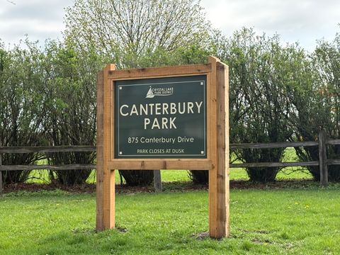 Tiny photo for 938 Canterbury Drive, Crystal Lake, IL 60014 (MLS # 12619612)