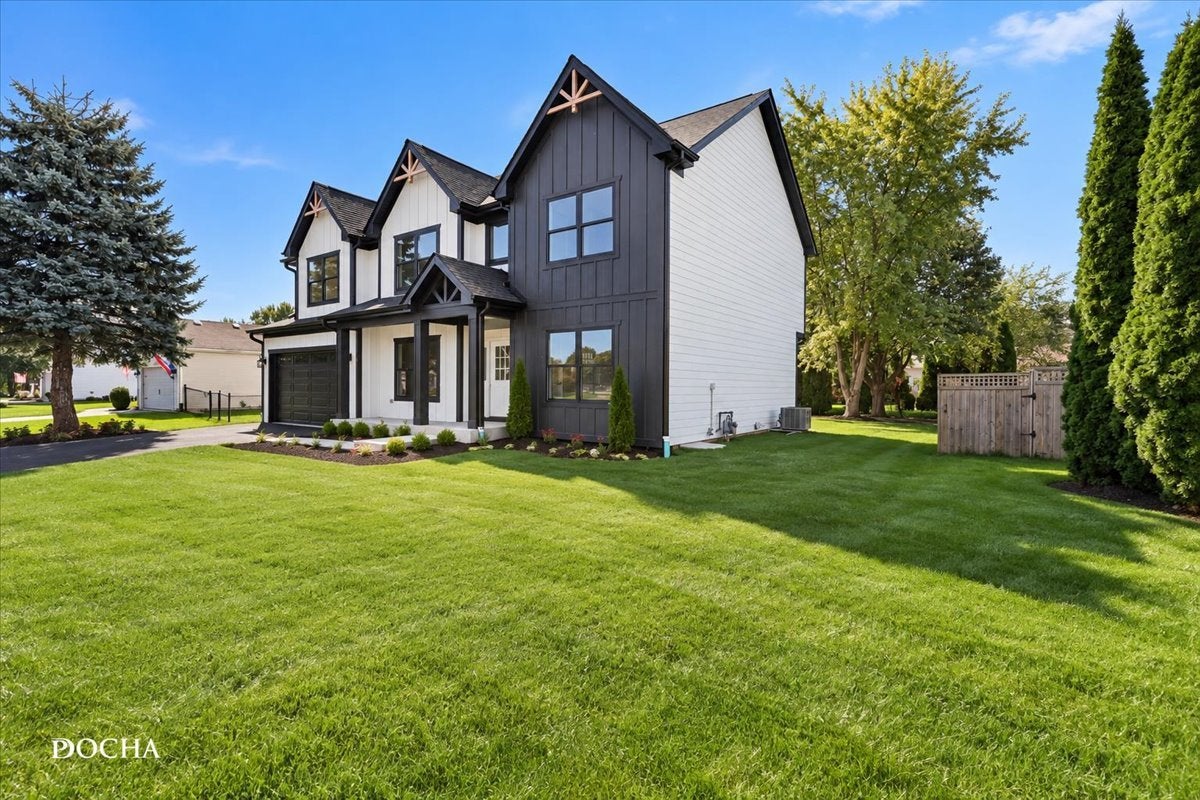24925 W Jordan Lane