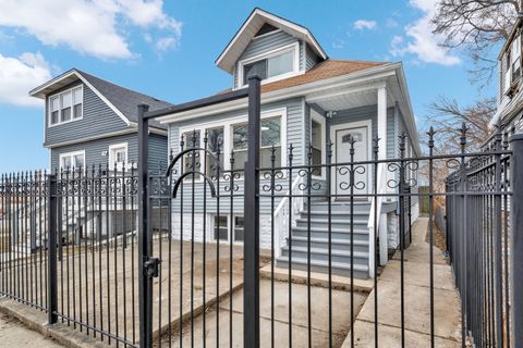 Tiny photo for 5756 S Seeley Avenue, Chicago, IL 60636 (MLS # 12598229)