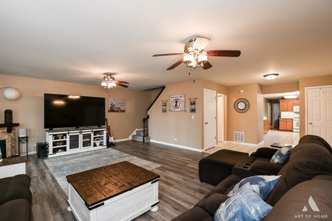 Tiny photo for 15705 Laramie Avenue, Oak Forest, IL 60452 (MLS # 12557226)