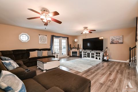 Tiny photo for 15705 Laramie Avenue, Oak Forest, IL 60452 (MLS # 12557226)