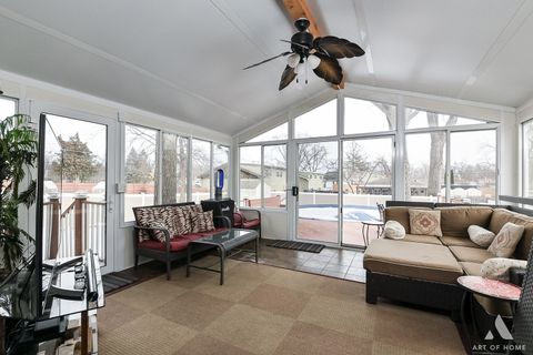 Tiny photo for 15705 Laramie Avenue, Oak Forest, IL 60452 (MLS # 12557226)