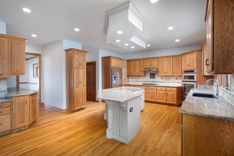 Tiny photo for 2652 Charlestowne Lane, Naperville, IL 60564 (MLS # 12529149)