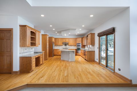 Tiny photo for 2652 Charlestowne Lane, Naperville, IL 60564 (MLS # 12529149)