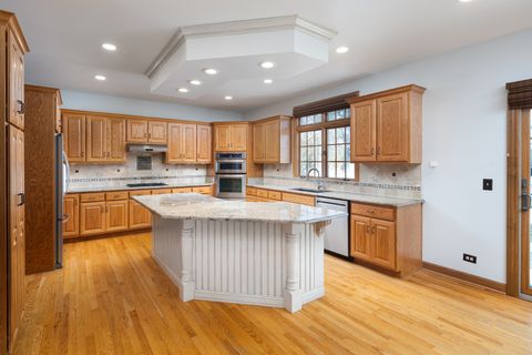 Tiny photo for 2652 Charlestowne Lane, Naperville, IL 60564 (MLS # 12529149)