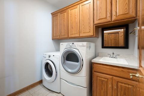 Tiny photo for 2652 Charlestowne Lane, Naperville, IL 60564 (MLS # 12529149)