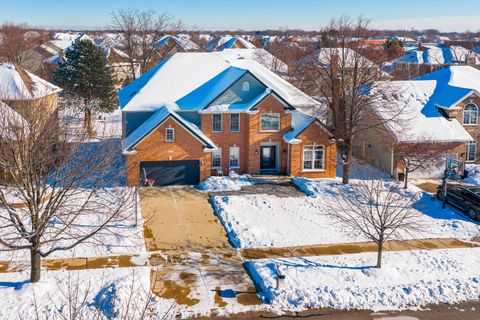 Tiny photo for 2652 Charlestowne Lane, Naperville, IL 60564 (MLS # 12529149)