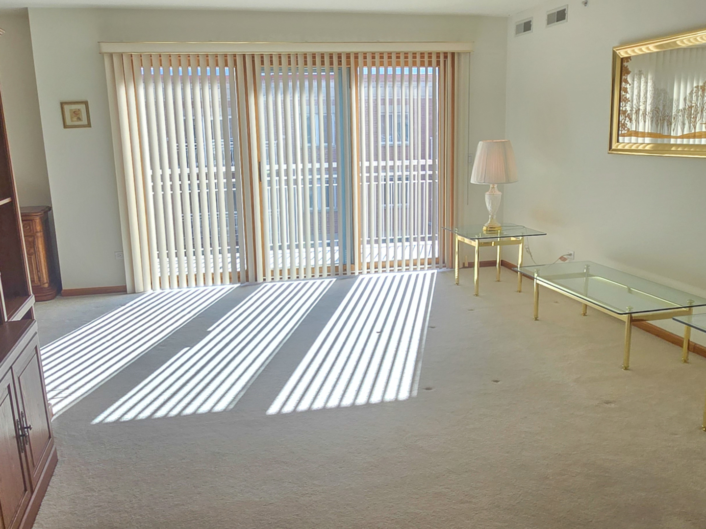 4655 N Cumberland Avenue 502