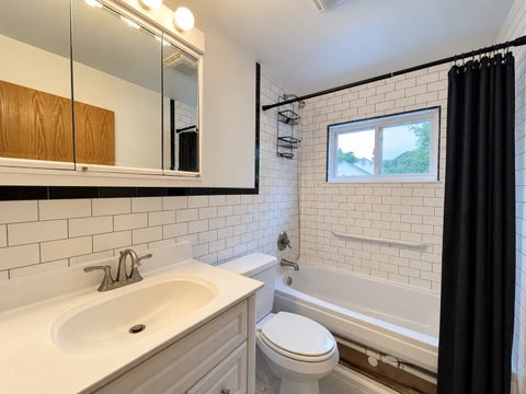 Tiny photo for 2086 Nimitz Drive, Des Plaines, IL 60018 (MLS # 12769564)