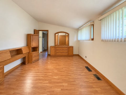 Tiny photo for 2086 Nimitz Drive, Des Plaines, IL 60018 (MLS # 12769564)