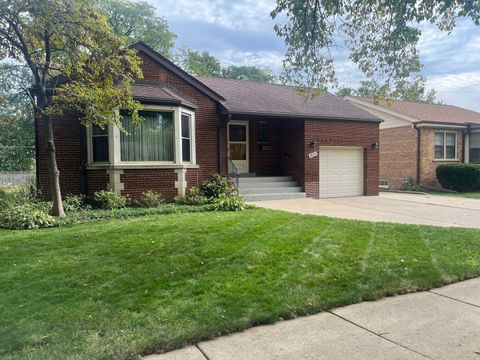 Tiny photo for 18521 Highland Avenue, Homewood, IL 60430 (MLS # 12492707)