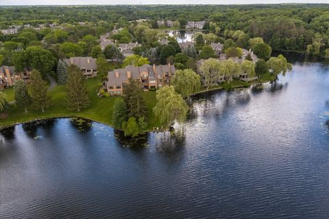 Tiny photo for 79 Hunt Trail, Lake Barrington, IL 60010 (MLS # 12632446)