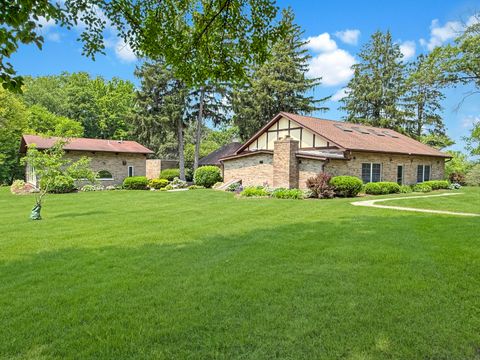 Tiny photo for 2407 W Galena Avenue, Freeport, IL 61032 (MLS # 12393421)