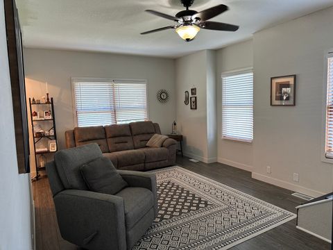 Tiny photo for 908 9th Avenue, Fulton, IL 61252 (MLS # 12420072)