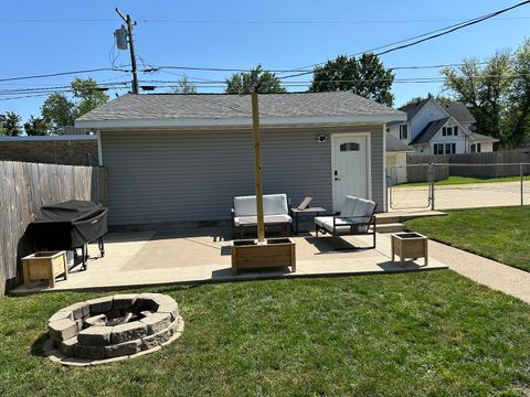 Tiny photo for 908 9th Avenue, Fulton, IL 61252 (MLS # 12420072)
