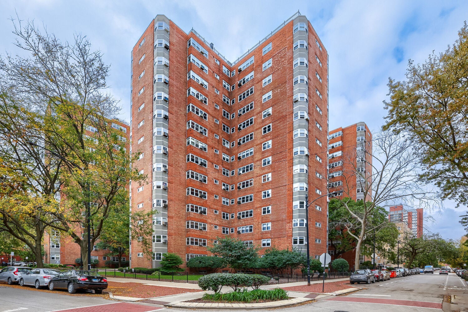 4970 N Marine Drive 427