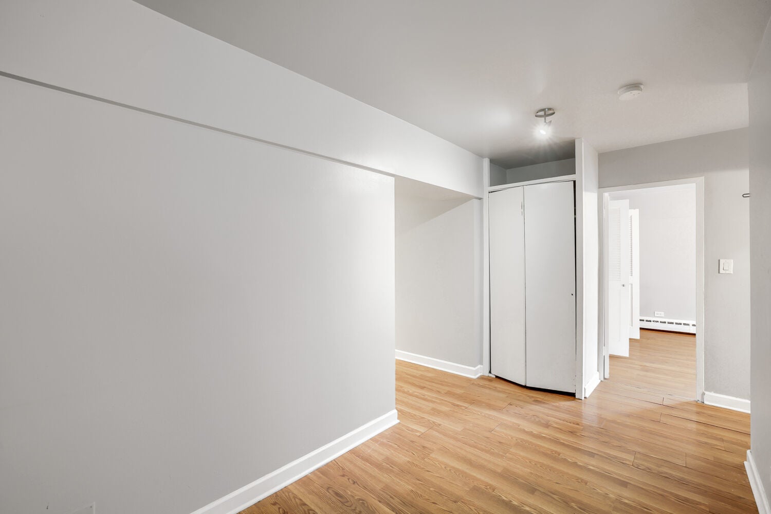 4970 N Marine Drive 427
