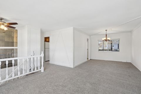 Tiny photo for 700 Hayward Avenue, Streamwood, IL 60107 (MLS # 12530352)