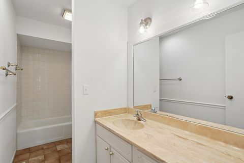 Tiny photo for 700 Hayward Avenue, Streamwood, IL 60107 (MLS # 12530352)