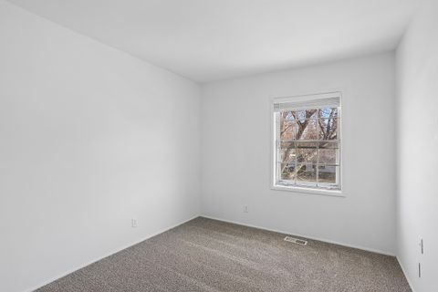 Tiny photo for 700 Hayward Avenue, Streamwood, IL 60107 (MLS # 12530352)
