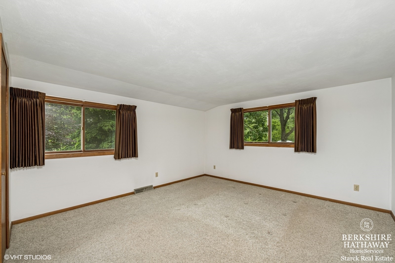 805 S Rose Farm Road