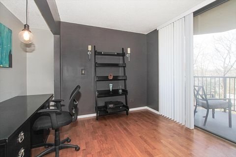 Tiny photo for 511 Aurora Avenue #416, Naperville, IL 60540 (MLS # 12335123)
