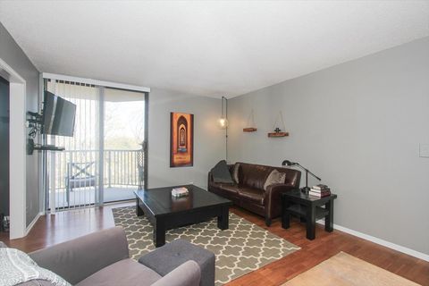 Tiny photo for 511 Aurora Avenue #416, Naperville, IL 60540 (MLS # 12335123)