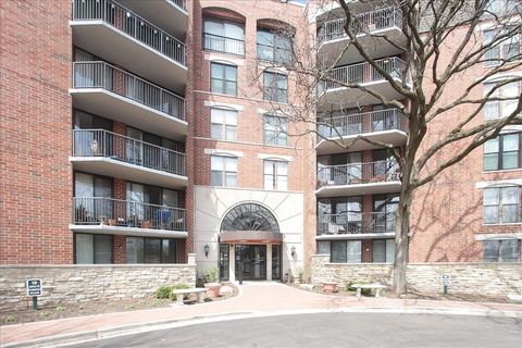 Tiny photo for 511 Aurora Avenue #416, Naperville, IL 60540 (MLS # 12335123)