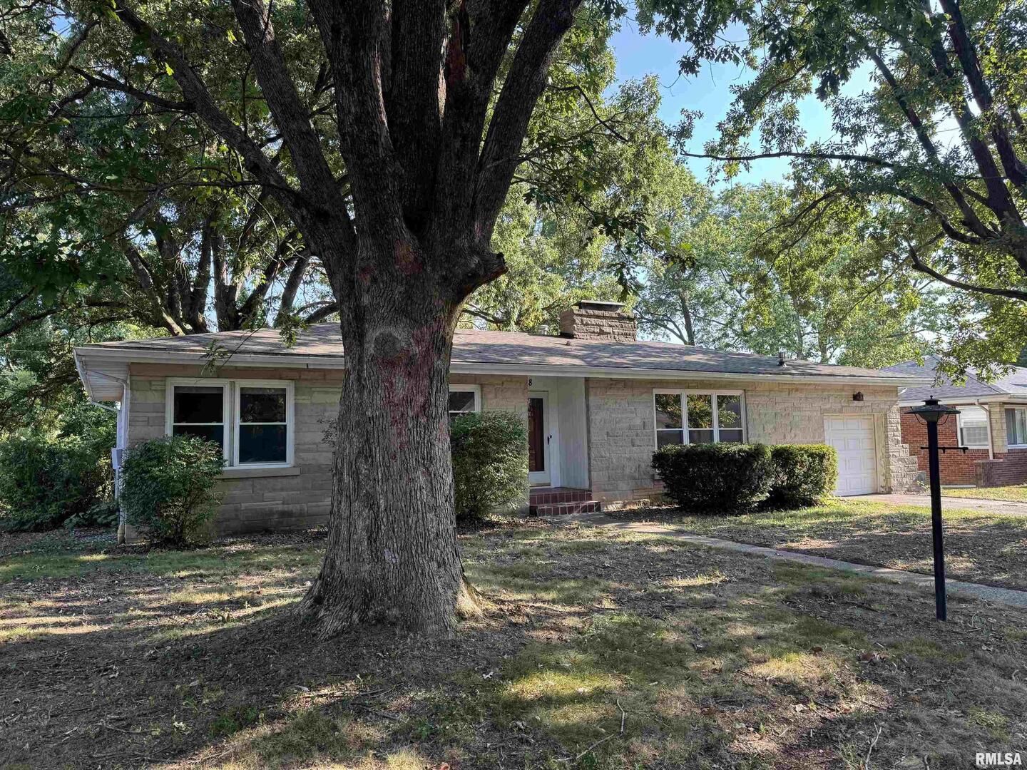 8 NORTHBROOK Drive