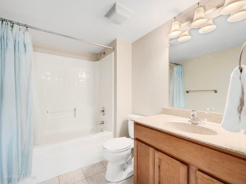 Tiny photo for 17212 Oak Park Avenue #2SE, Tinley Park, IL 60477 (MLS # 12547518)