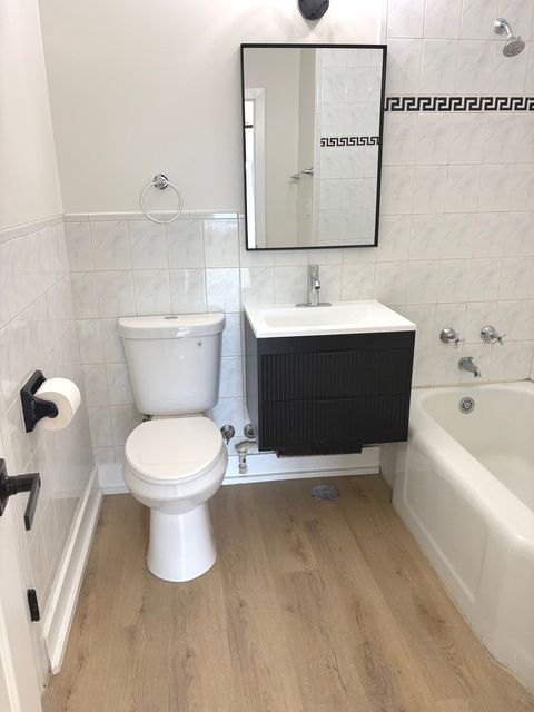 Tiny photo for 2600 W Balmoral Avenue #402, Chicago, IL 60625 (MLS # 12620617)