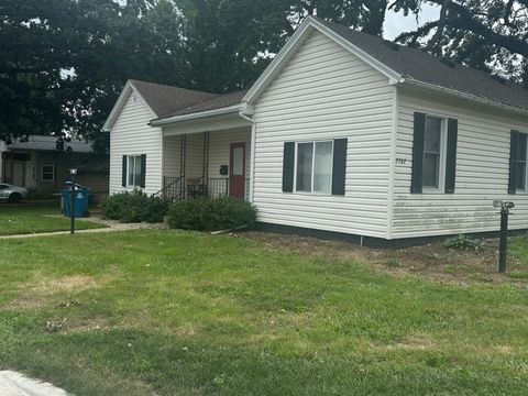 Tiny photo for 2302 4th Street, Peru, IL 61354 (MLS # 12425273)