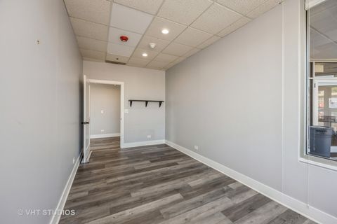 Tiny photo for 10439 W Cermak Road, Westchester, IL 60154 (MLS # 12165708)