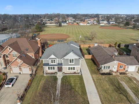 Tiny photo for 7046 Beckwith Road, Morton Grove, IL 60053 (MLS # 12545445)