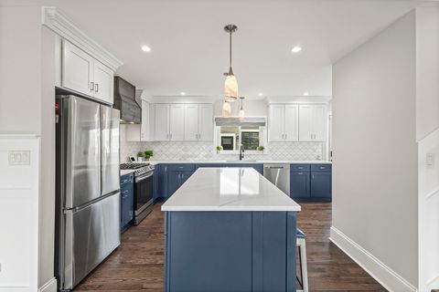 Tiny photo for 7046 Beckwith Road, Morton Grove, IL 60053 (MLS # 12545445)