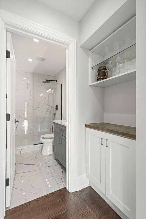 Tiny photo for 7046 Beckwith Road, Morton Grove, IL 60053 (MLS # 12545445)